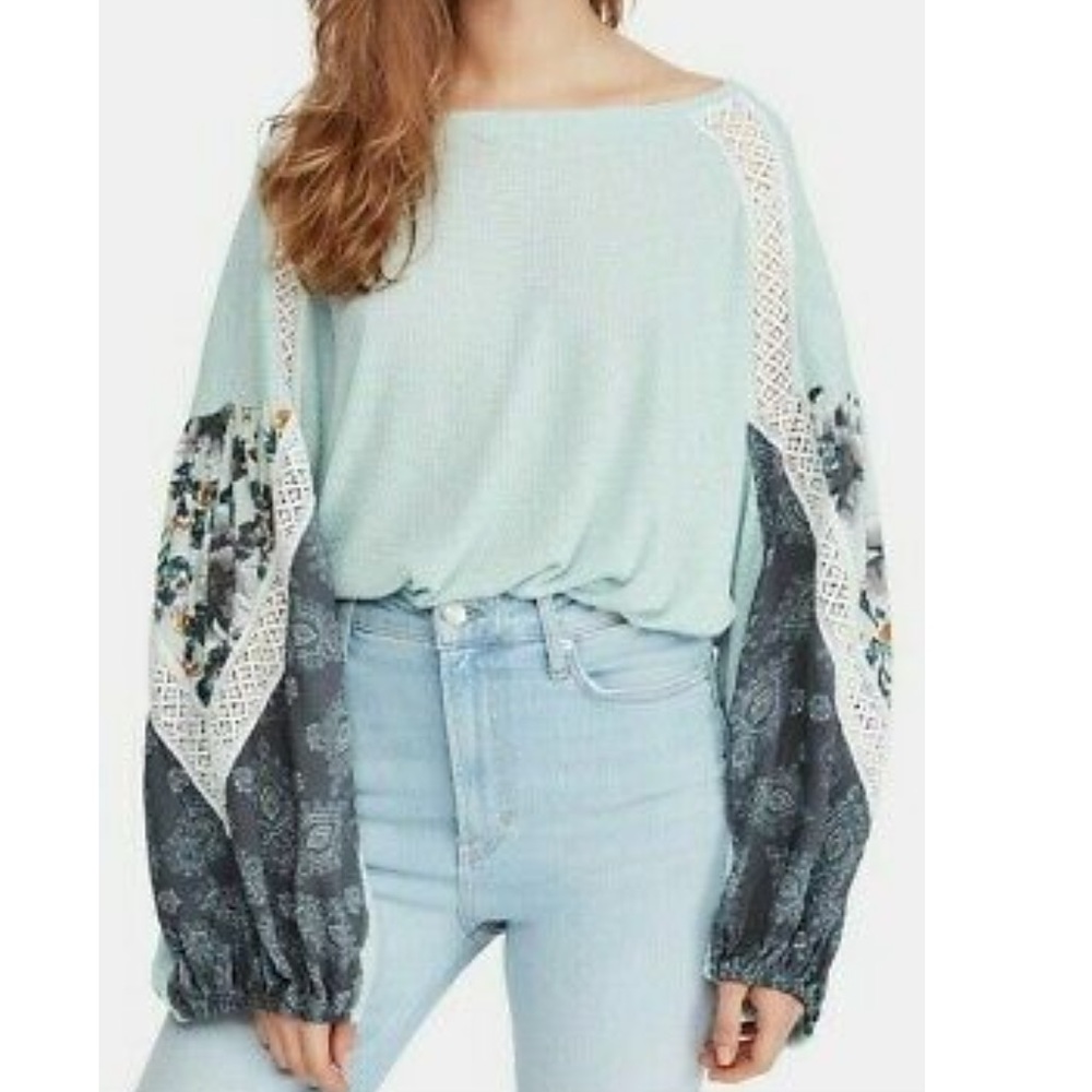 Free People Casual Clash Top in Mint
